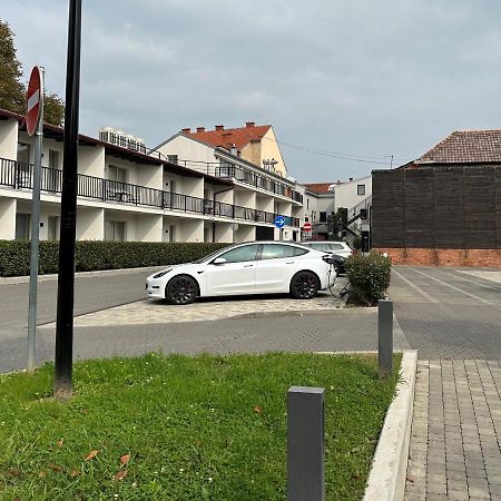 Hotel Florian&Godler Karlovac Exterior photo